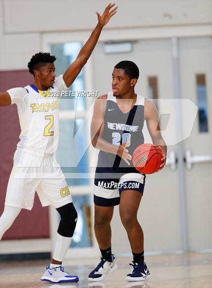 Thumbnail 3 in Charlotte vs Newsome (Suncoast Holiday Classic) photogallery.