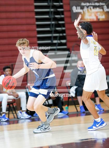 Thumbnail 2 in Charlotte vs Newsome (Suncoast Holiday Classic) photogallery.