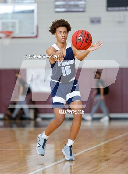 Thumbnail 3 in Charlotte vs Newsome (Suncoast Holiday Classic) photogallery.