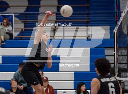 Thumbnail 3 in Highlands Ranch vs Cherry Creek photogallery.