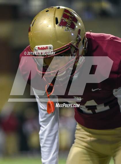 Thumbnail 3 in Cypress Woods vs The Woodlands (UIL 6A DI Region 2 Area) photogallery.