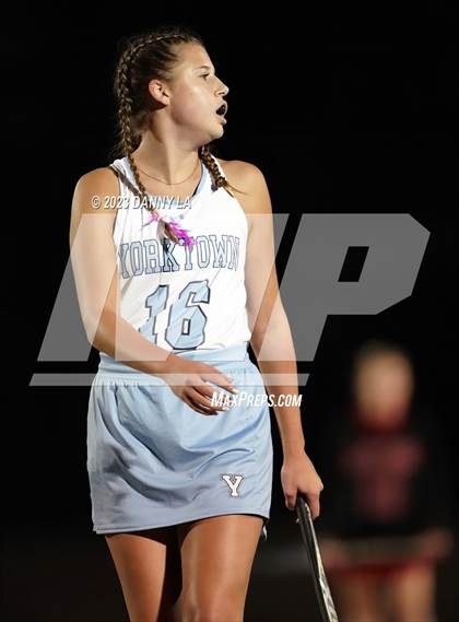 Thumbnail 1 in Herndon @ Yorktown photogallery.