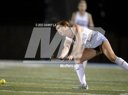 Thumbnail 1 in Herndon @ Yorktown photogallery.
