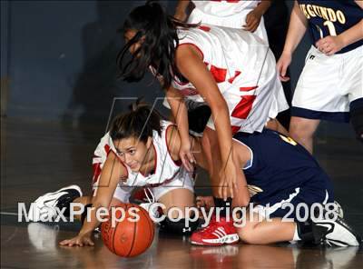 Thumbnail 1 in  El Segundo vs. Lakewood (Gahr Tournament) photogallery.
