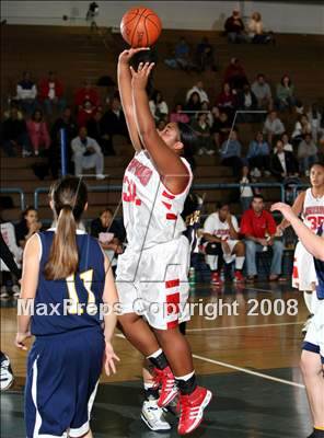 Thumbnail 2 in  El Segundo vs. Lakewood (Gahr Tournament) photogallery.