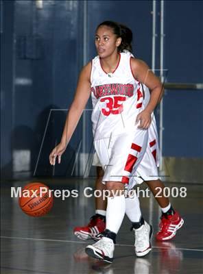 Thumbnail 2 in  El Segundo vs. Lakewood (Gahr Tournament) photogallery.