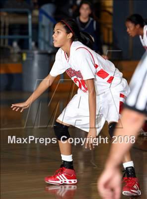 Thumbnail 2 in  El Segundo vs. Lakewood (Gahr Tournament) photogallery.