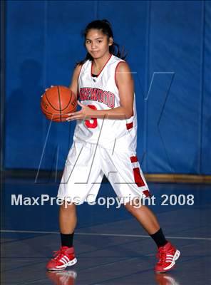 Thumbnail 1 in  El Segundo vs. Lakewood (Gahr Tournament) photogallery.