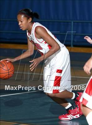Thumbnail 3 in  El Segundo vs. Lakewood (Gahr Tournament) photogallery.