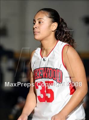 Thumbnail 2 in  El Segundo vs. Lakewood (Gahr Tournament) photogallery.