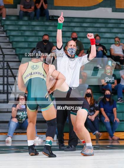 Thumbnail 3 in Royal vs. South Torrance photogallery.