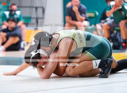 Thumbnail 2 in Royal vs. South Torrance photogallery.