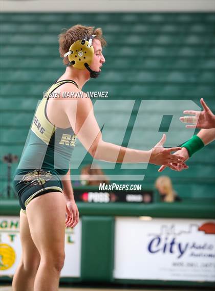 Thumbnail 2 in Royal vs. South Torrance photogallery.