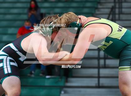 Thumbnail 3 in Royal vs. South Torrance photogallery.