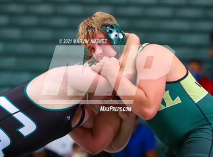 Thumbnail 2 in Royal vs. South Torrance photogallery.