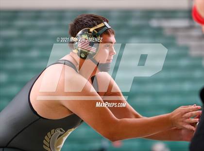 Thumbnail 3 in Royal vs. South Torrance photogallery.