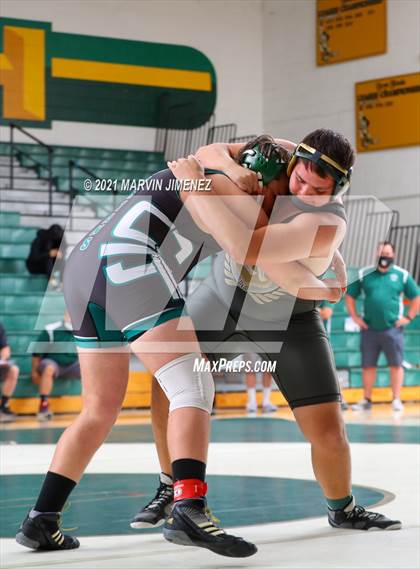 Thumbnail 1 in Royal vs. South Torrance photogallery.