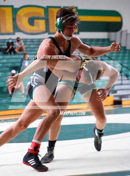 Thumbnail 1 in Royal vs. South Torrance photogallery.