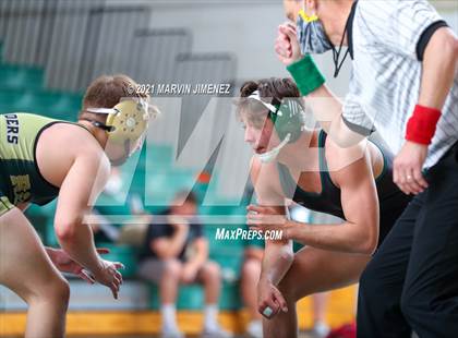 Thumbnail 3 in Royal vs. South Torrance photogallery.