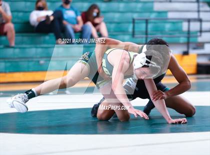 Thumbnail 3 in Royal vs. South Torrance photogallery.