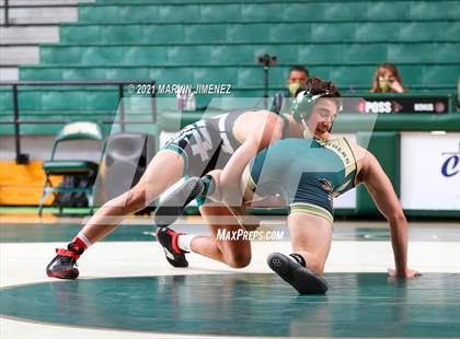 Thumbnail 3 in Royal vs. South Torrance photogallery.