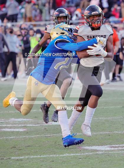 Thumbnail 1 in Seminole vs. Osceola (FHSAA 8A Final)  photogallery.