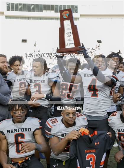 Thumbnail 2 in Seminole vs. Osceola (FHSAA 8A Final)  photogallery.