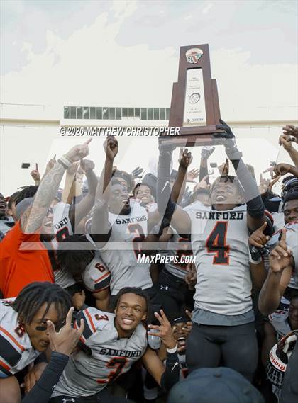 Thumbnail 3 in Seminole vs. Osceola (FHSAA 8A Final)  photogallery.