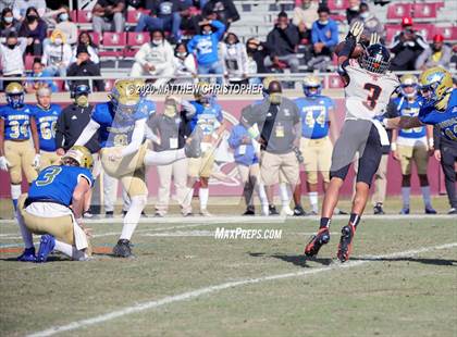 Thumbnail 2 in Seminole vs. Osceola (FHSAA 8A Final)  photogallery.