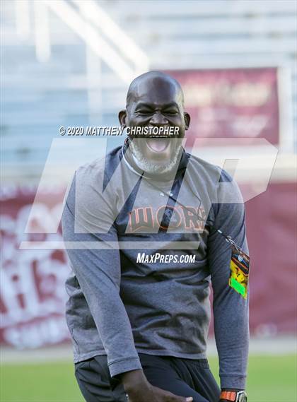 Thumbnail 2 in Seminole vs. Osceola (FHSAA 8A Final)  photogallery.