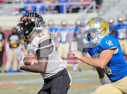 Thumbnail 3 in Seminole vs. Osceola (FHSAA 8A Final)  photogallery.
