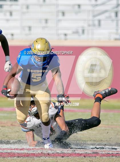 Thumbnail 2 in Seminole vs. Osceola (FHSAA 8A Final)  photogallery.