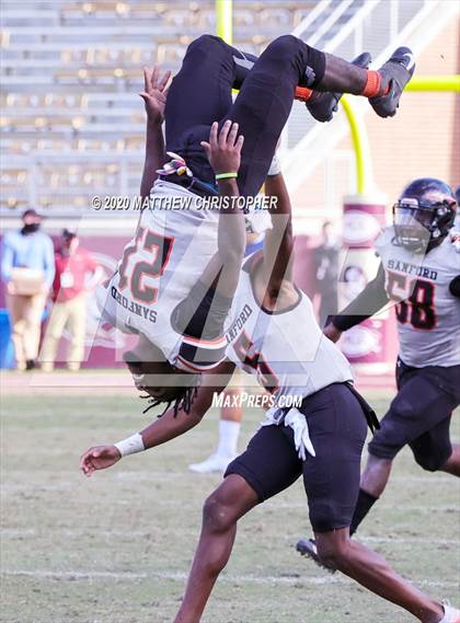 Thumbnail 3 in Seminole vs. Osceola (FHSAA 8A Final)  photogallery.