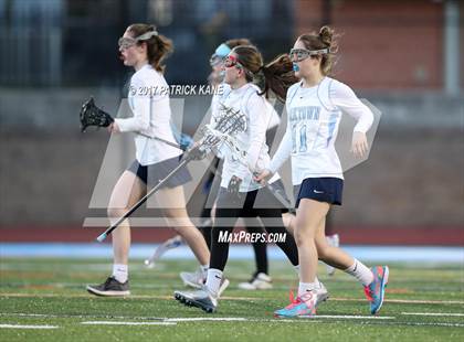 Thumbnail 2 in Herndon @ Yorktown photogallery.