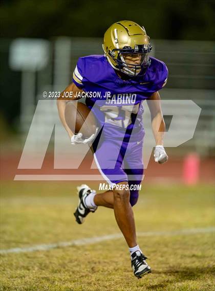 Thumbnail 3 in Round Valley @ Sabino (AIA 3A Quarterfinal) photogallery.