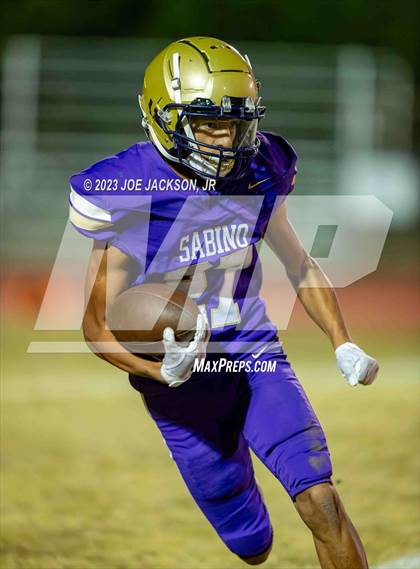 Thumbnail 2 in Round Valley @ Sabino (AIA 3A Quarterfinal) photogallery.