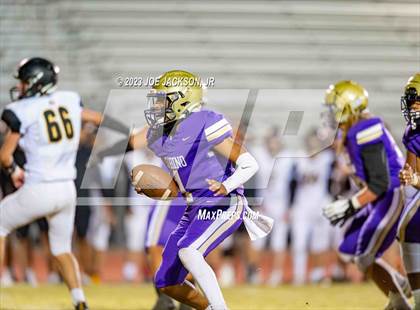 Thumbnail 2 in Round Valley @ Sabino (AIA 3A Quarterfinal) photogallery.