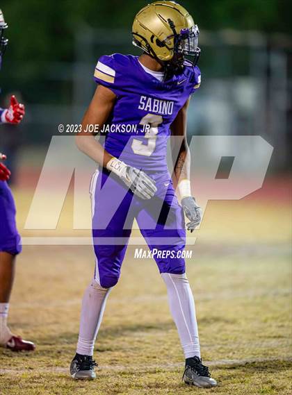 Thumbnail 3 in Round Valley @ Sabino (AIA 3A Quarterfinal) photogallery.
