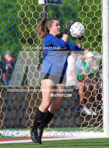 Thumbnail 2 in Rockwall vs. Southlake Carroll (UIL 6A Girls Soccer State Final) photogallery.