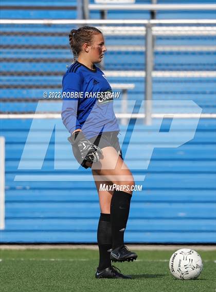 Thumbnail 3 in Rockwall vs. Southlake Carroll (UIL 6A Girls Soccer State Final) photogallery.
