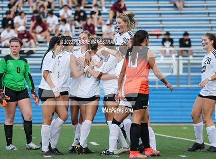 Thumbnail 3 in Rockwall vs. Southlake Carroll (UIL 6A Girls Soccer State Final) photogallery.