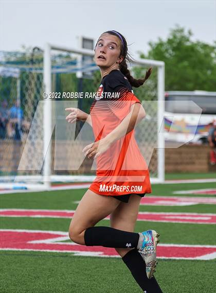 Thumbnail 3 in Rockwall vs. Southlake Carroll (UIL 6A Girls Soccer State Final) photogallery.