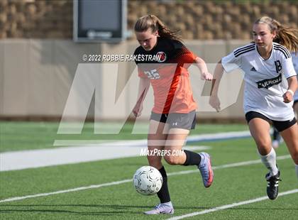 Thumbnail 2 in Rockwall vs. Southlake Carroll (UIL 6A Girls Soccer State Final) photogallery.