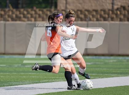 Thumbnail 2 in Rockwall vs. Southlake Carroll (UIL 6A Girls Soccer State Final) photogallery.