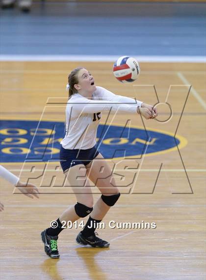 Thumbnail 3 in Leyden vs Addison Trail (Eagle Invite) photogallery.