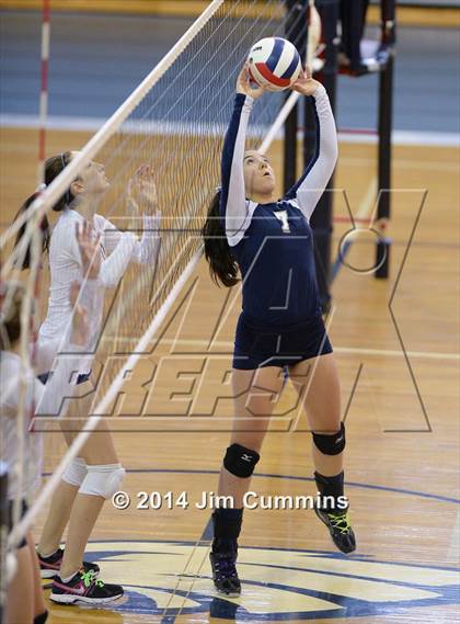 Thumbnail 2 in Leyden vs Addison Trail (Eagle Invite) photogallery.