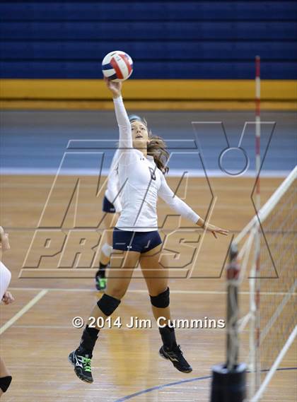 Thumbnail 1 in Leyden vs Addison Trail (Eagle Invite) photogallery.