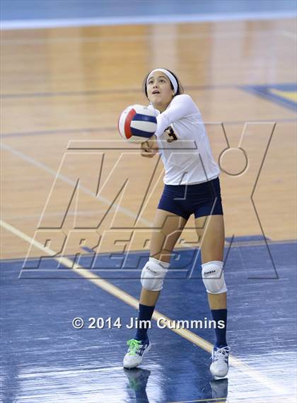 Thumbnail 1 in Leyden vs Addison Trail (Eagle Invite) photogallery.