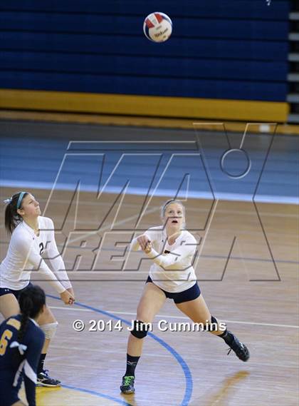 Thumbnail 1 in Leyden vs Addison Trail (Eagle Invite) photogallery.
