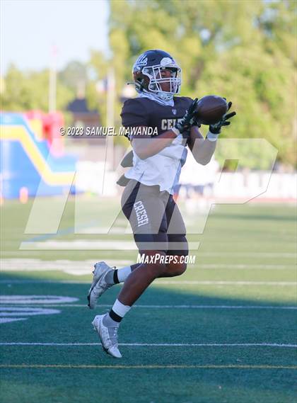 Thumbnail 2 in   Garfield @ Crespi photogallery.